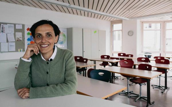 Anna Shammas im Klassenzimmer